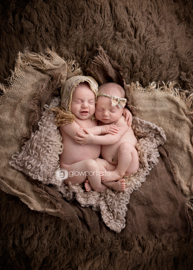 newborn twin poses