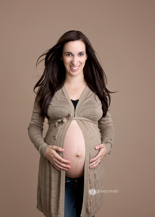 pregnancy portraits wearing cardigan