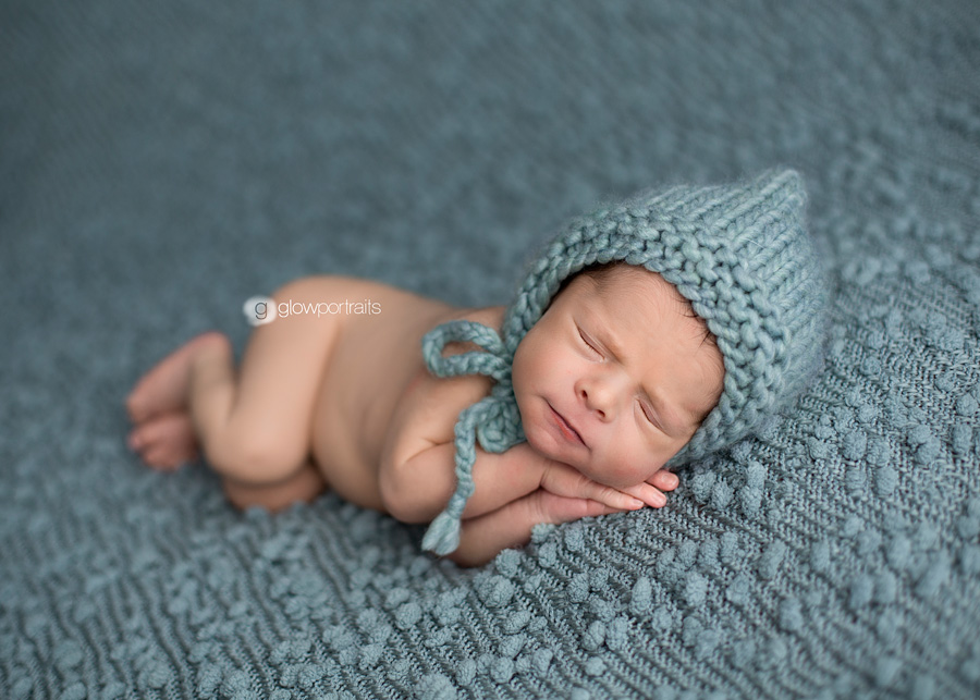 lying praying side pose