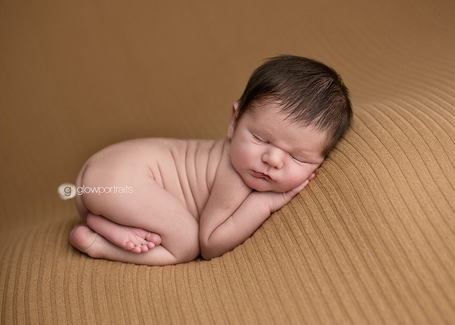 alli peck glow portraits bum up in air newborn pose