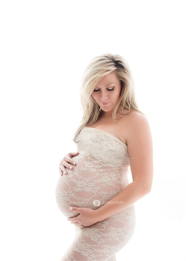 fort st john, bc maternity photographer maternity photography session wearing lace dress