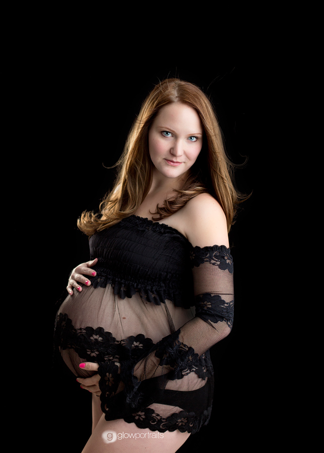 maternity photographer fort st john maternity session with black lace top