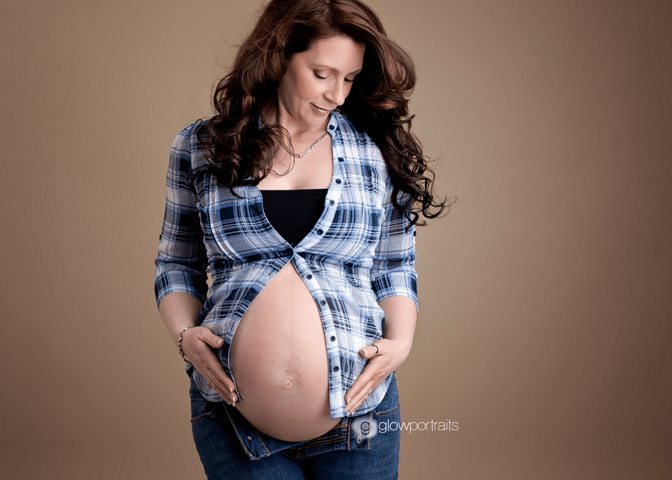 pregnancy image wearing shirt